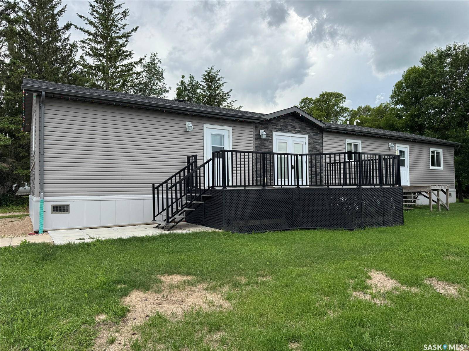 Jansen, SK S0K 2B0,226 Hopp STREET