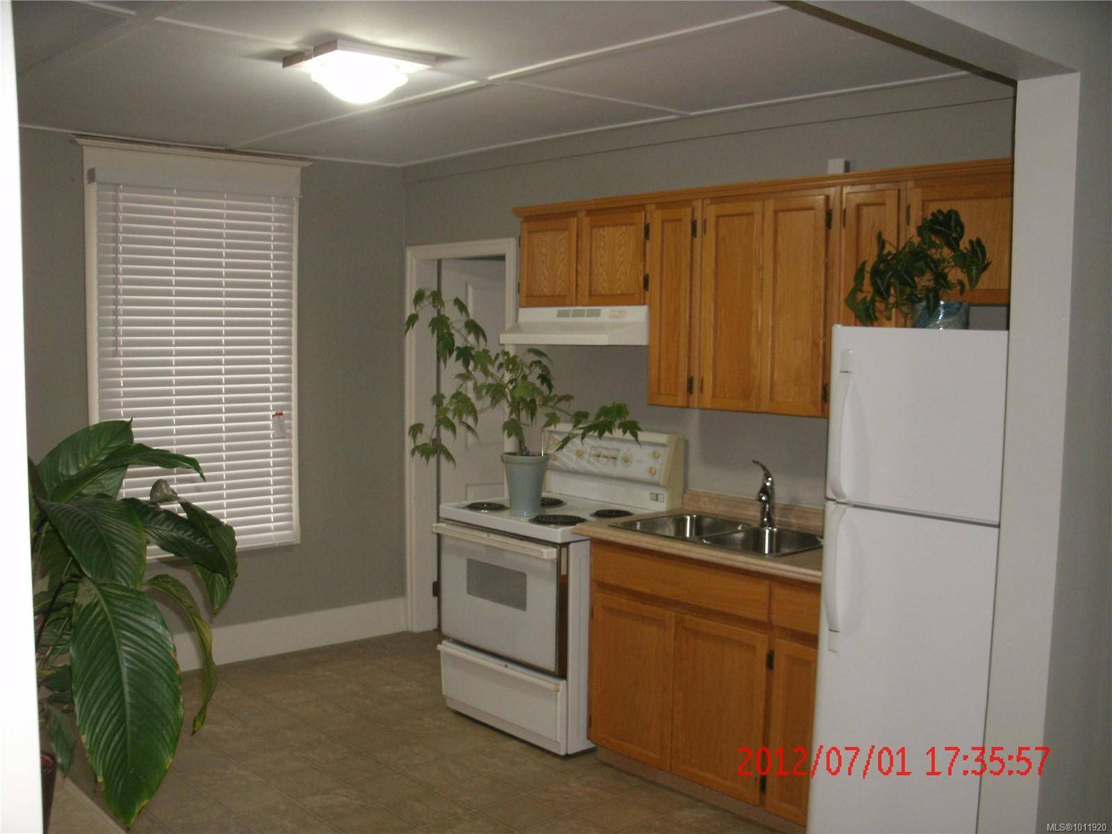 Qualicum Beach, BC V9K 1T2,678 Memorial Ave