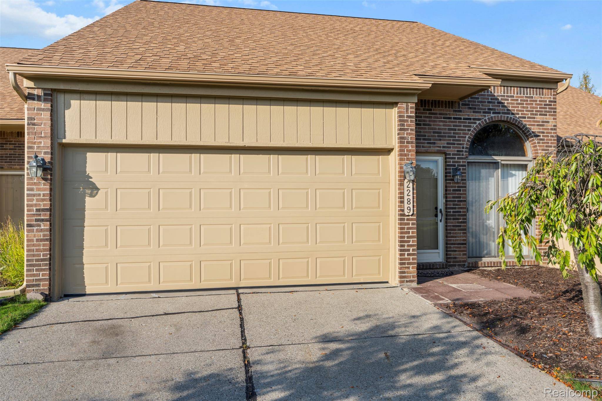 Rochester Hills, MI 48309,2289 Rochelle Park DR