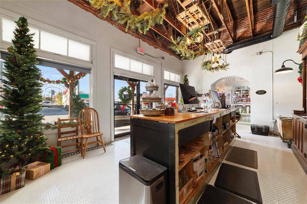 Brownwood, TX 76801,508 N Center Avenue #B