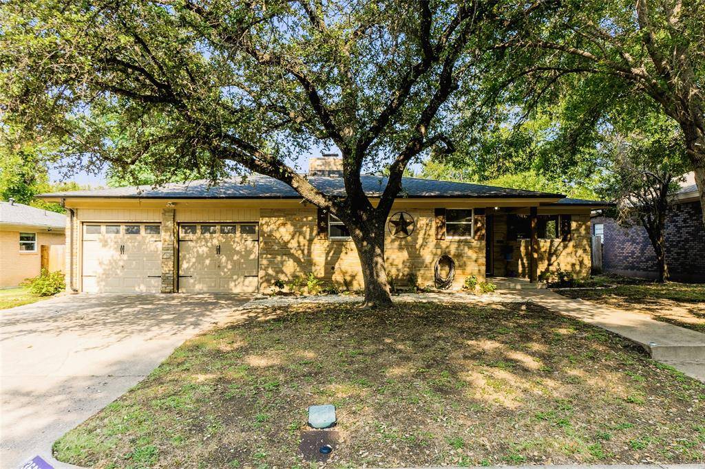 Fort Worth, TX 76109,3605 Jeanette Drive