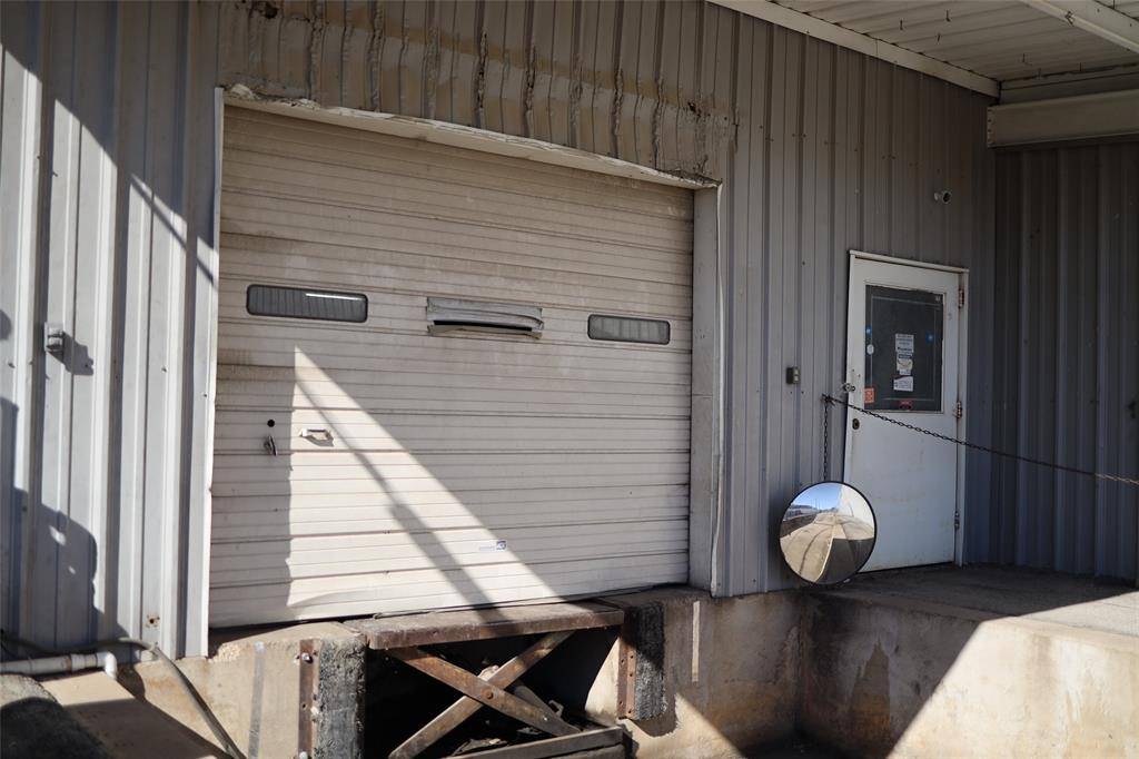 Grand Prairie, TX 75050,2336 E Main Street