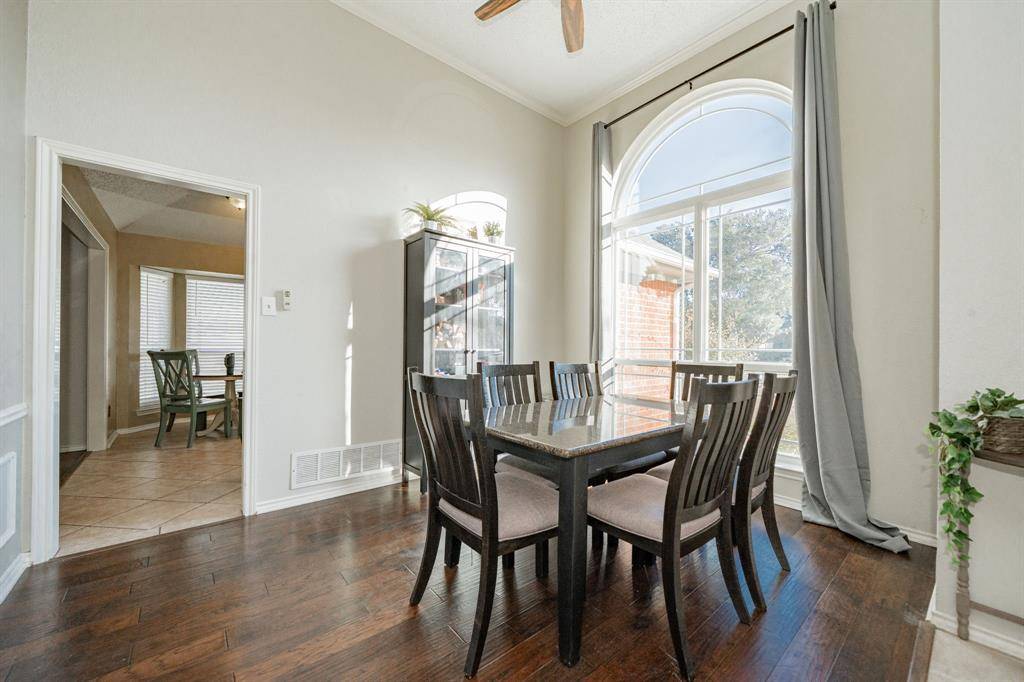 Garland, TX 75040,1213 Wedgecrest Lane