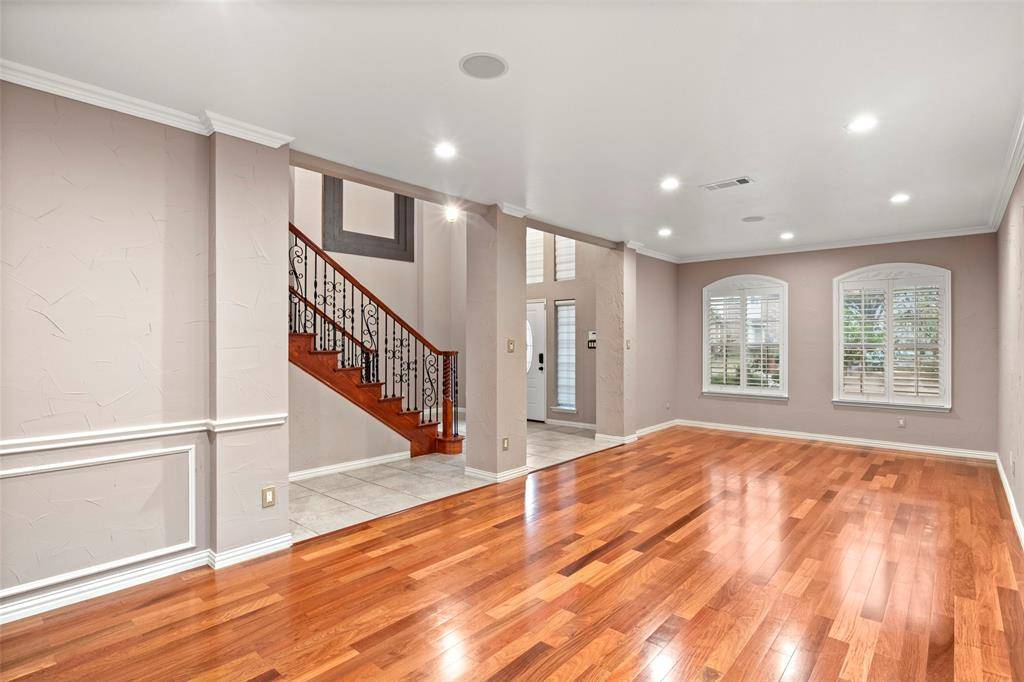 Desoto, TX 75115,808 Sabona Drive