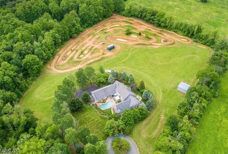 East Amwell Twp., NJ 08551,80 Linvale Rd