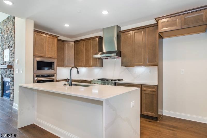 Far Hills Boro, NJ 07931,20 Whitaker Lane