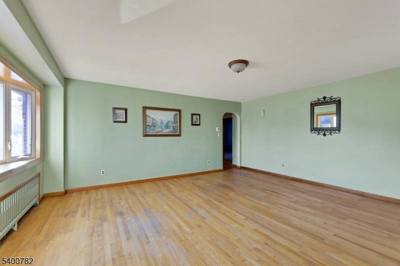 Kearny Town, NJ 07032,835 Chestnut St