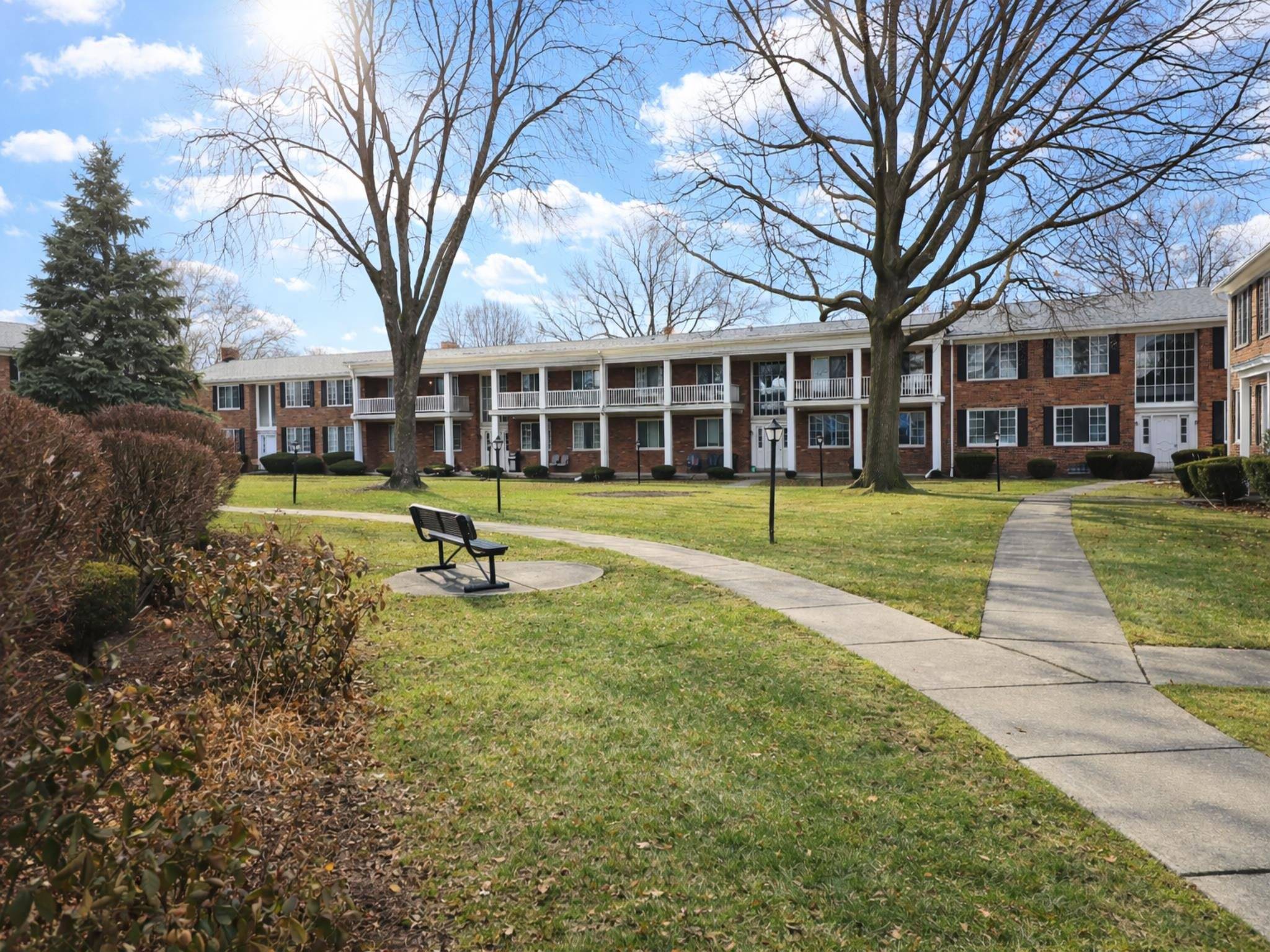 Warren, MI 48093,29460 Hoover RD