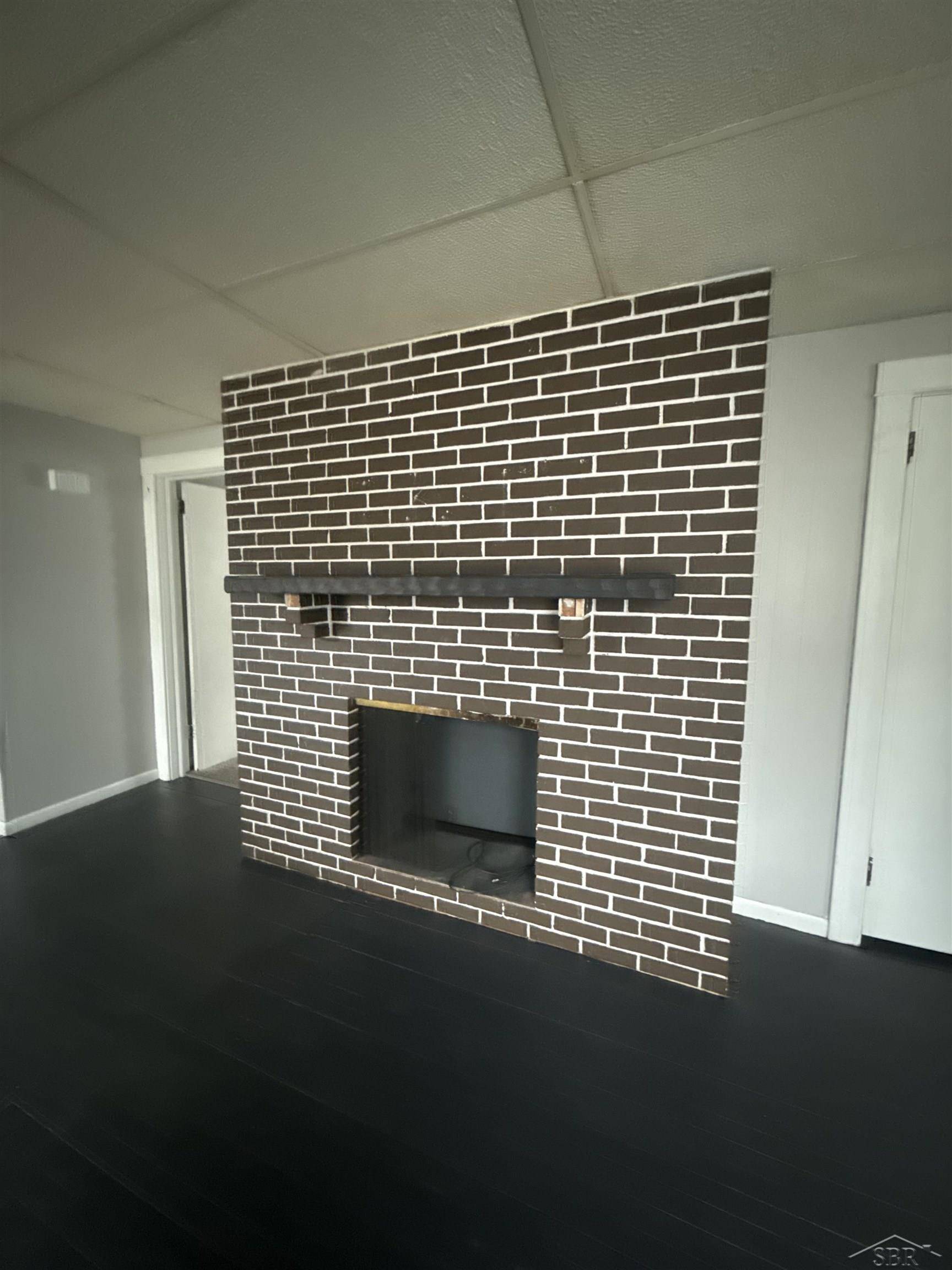 Saginaw, MI 48602,907 N Mason ST