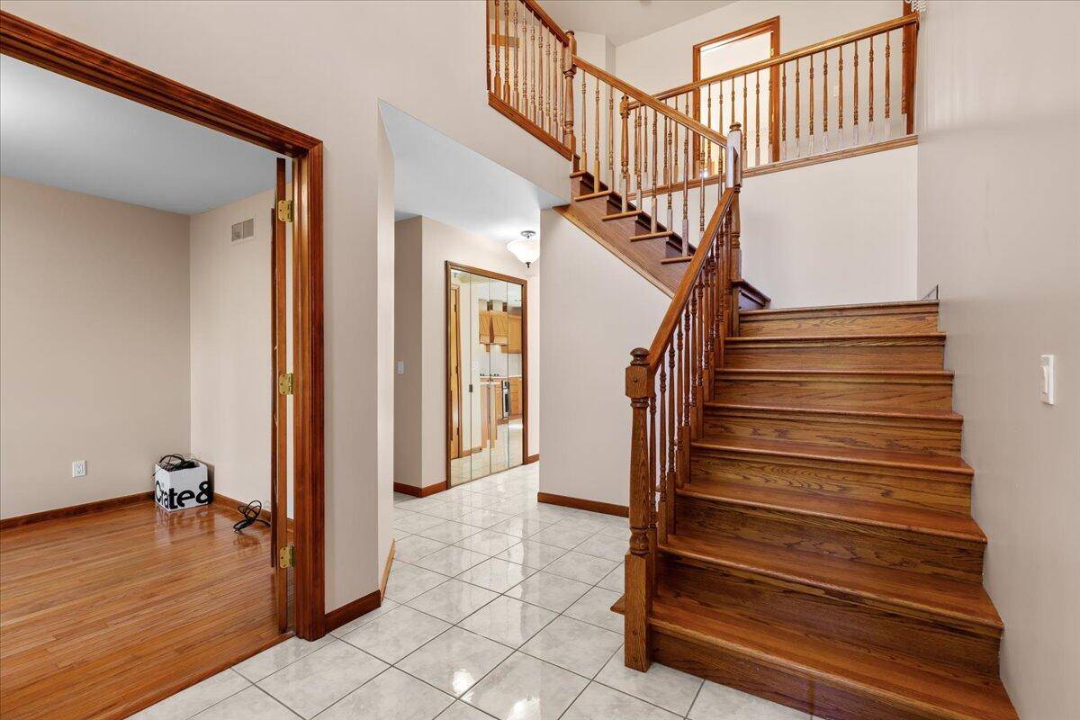 Troy, MI 48085,138 Evaline DR