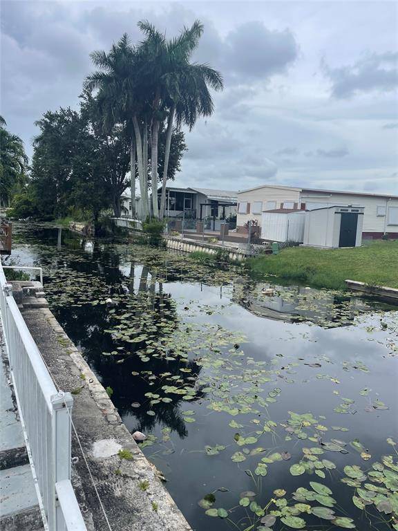 Davie, FL 33324,1888 SW 85th Ave