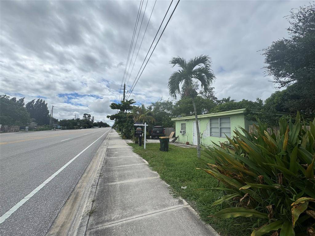 Greenacres, FL 33463,4097 S Haverhill Rd