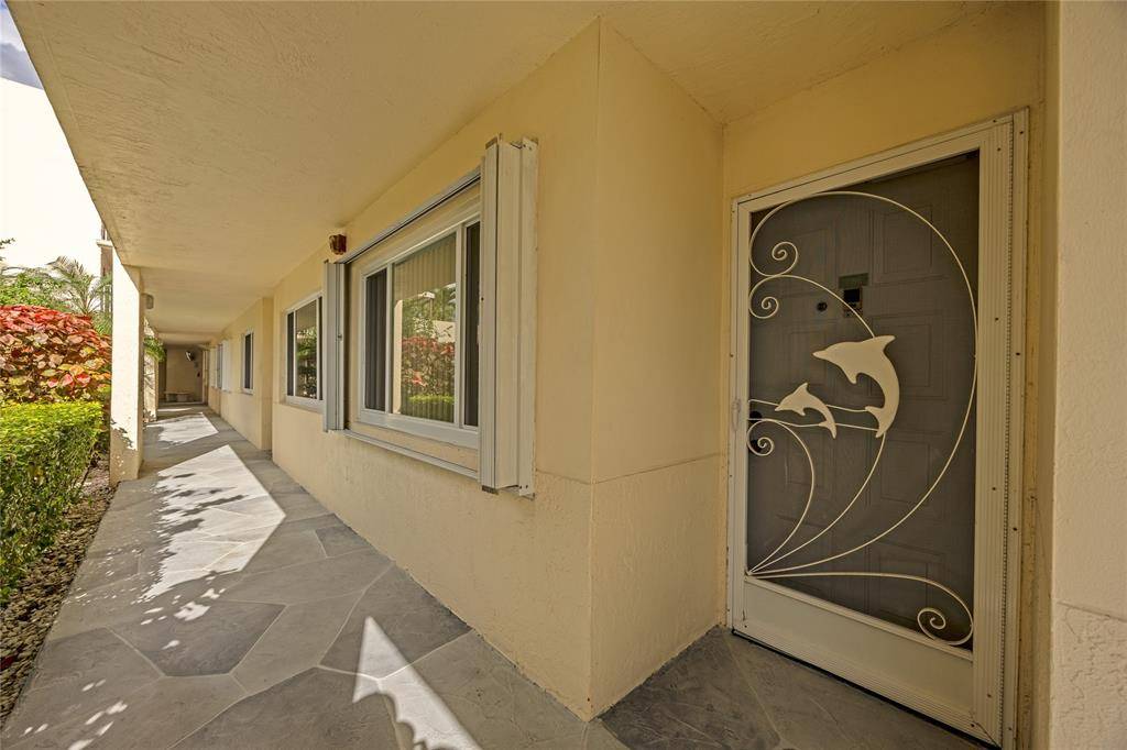 Fort Lauderdale, FL 33321,7186 S Devon Dr #109