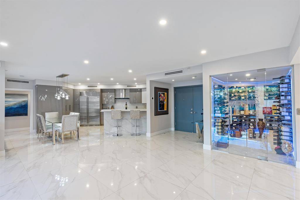 Palm Beach, FL 33480,3100 S Ocean Boulevard #105N