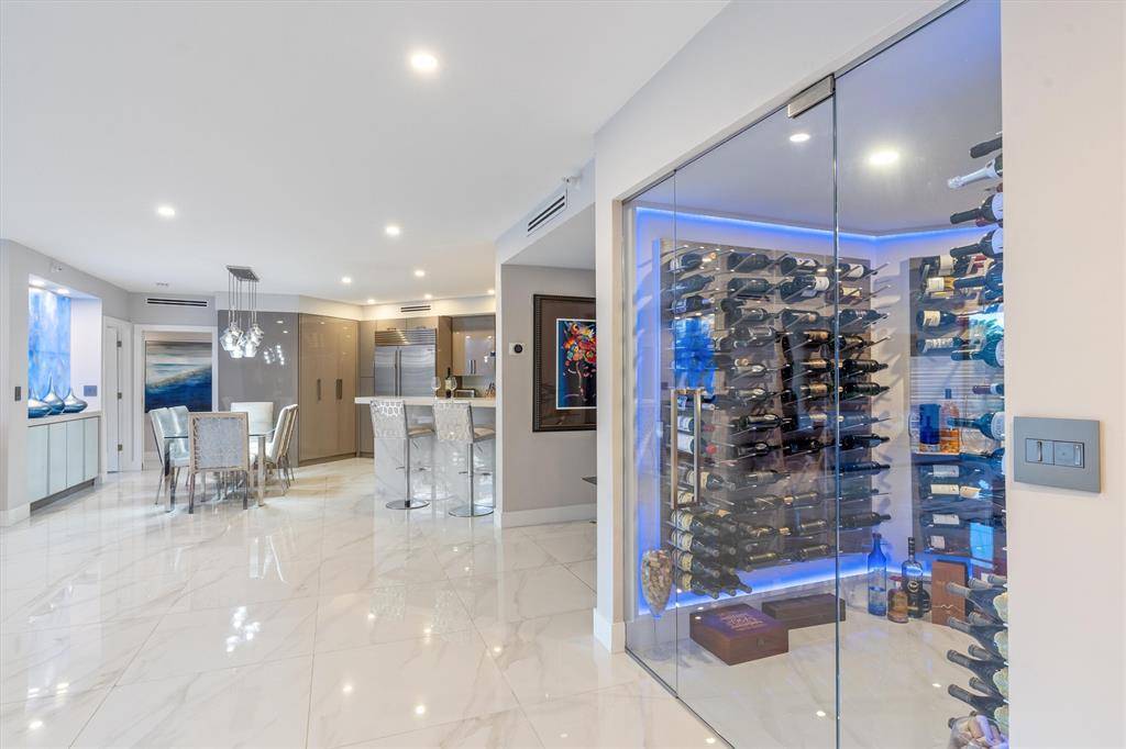 Palm Beach, FL 33480,3100 S Ocean Boulevard #105N