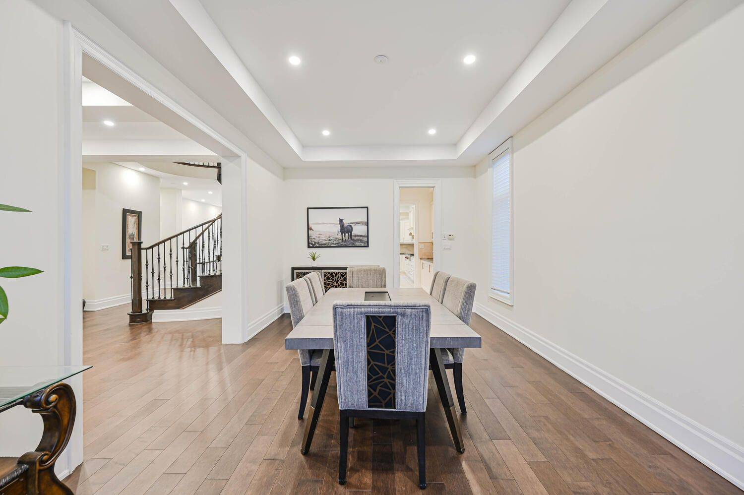 Vaughan, ON L4H 3X3,293 Torrey Pines RD