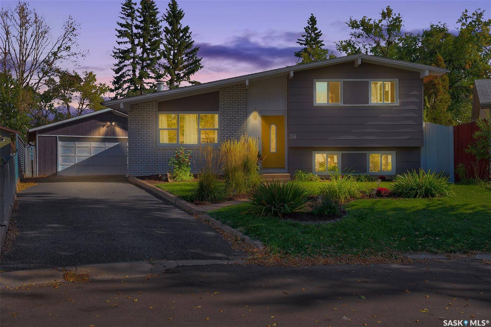 Regina, SK S4N 4G6,38 Anticknap BAY