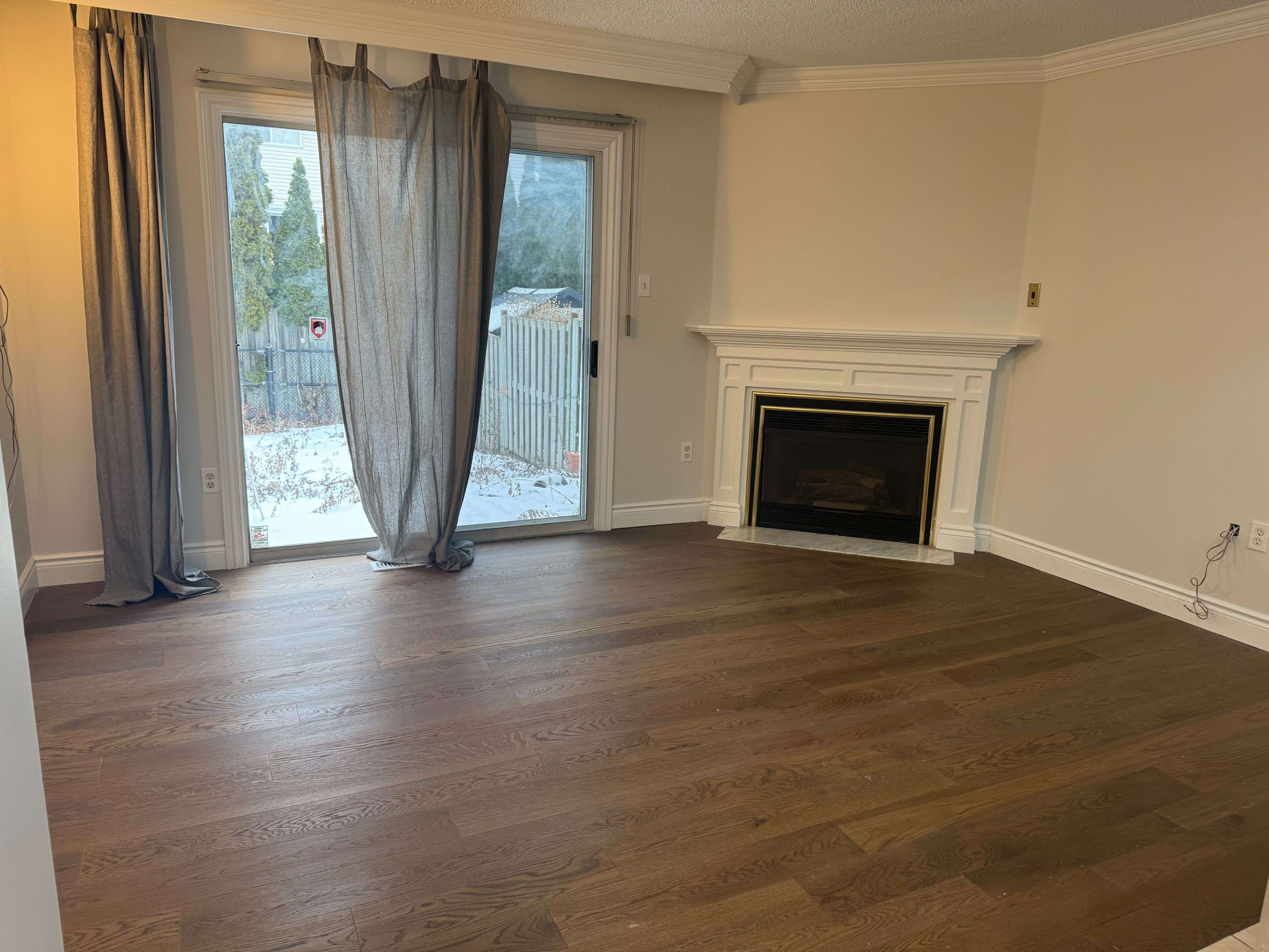 Brampton, ON L6Y 4S2,16 Langdale CRES