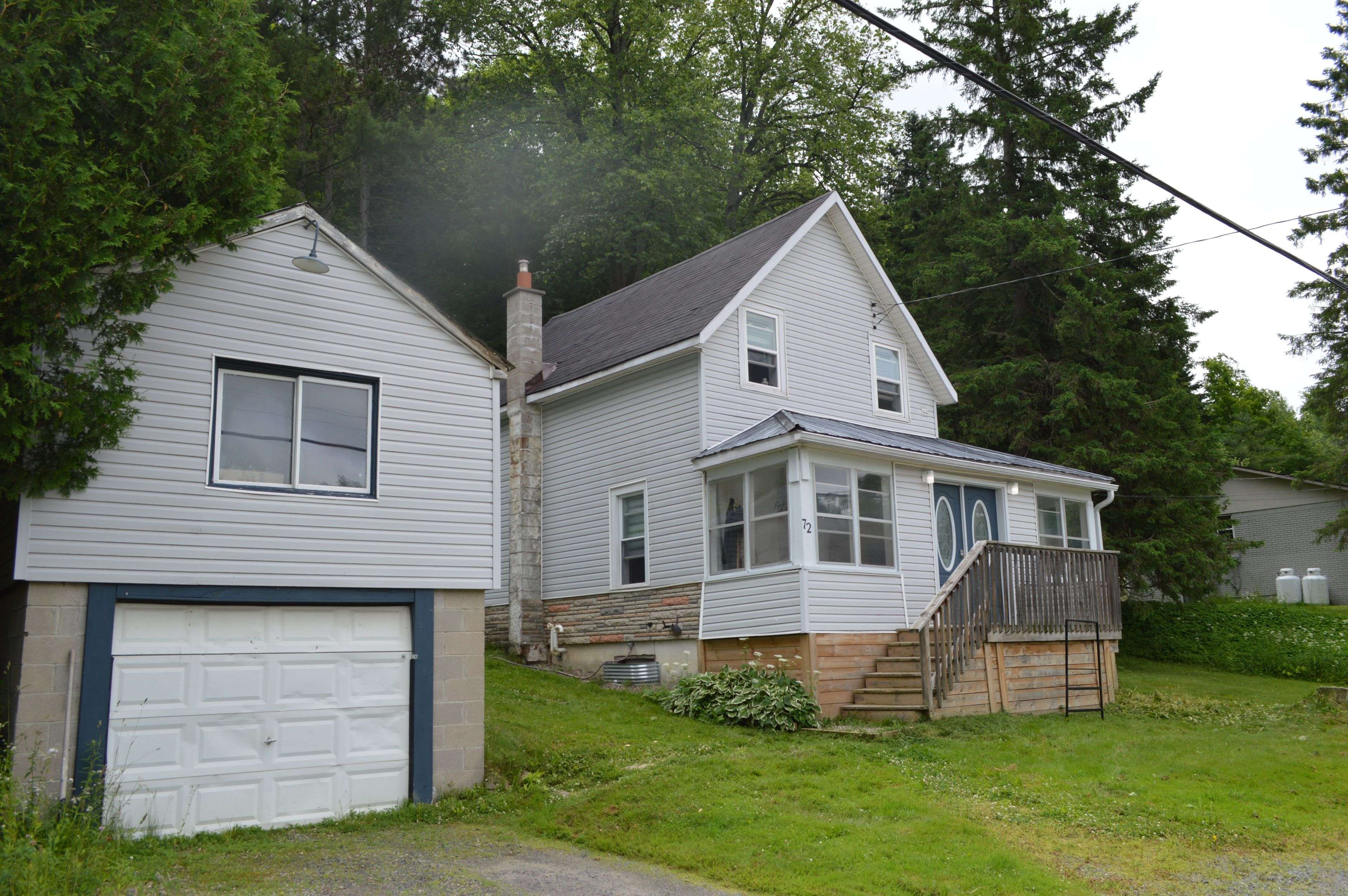 Minden Hills, ON K0M 2K0,72 Bobcaygeon RD