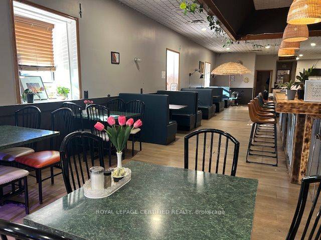 Guelph, ON N1H 2Z3,44 Macdonell ST