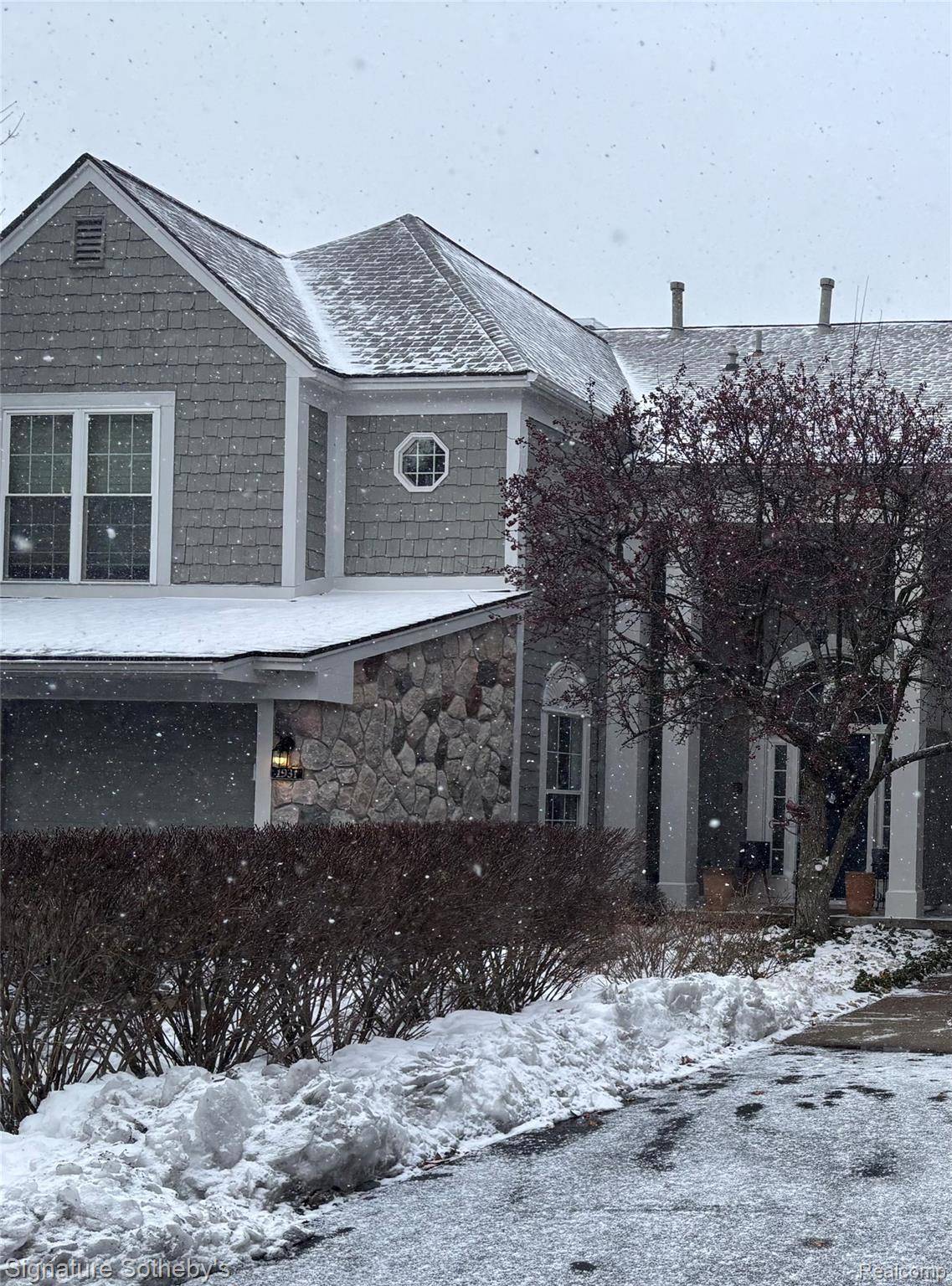 Bloomfield Hills, MI 48304,1931 Eagle Pointe