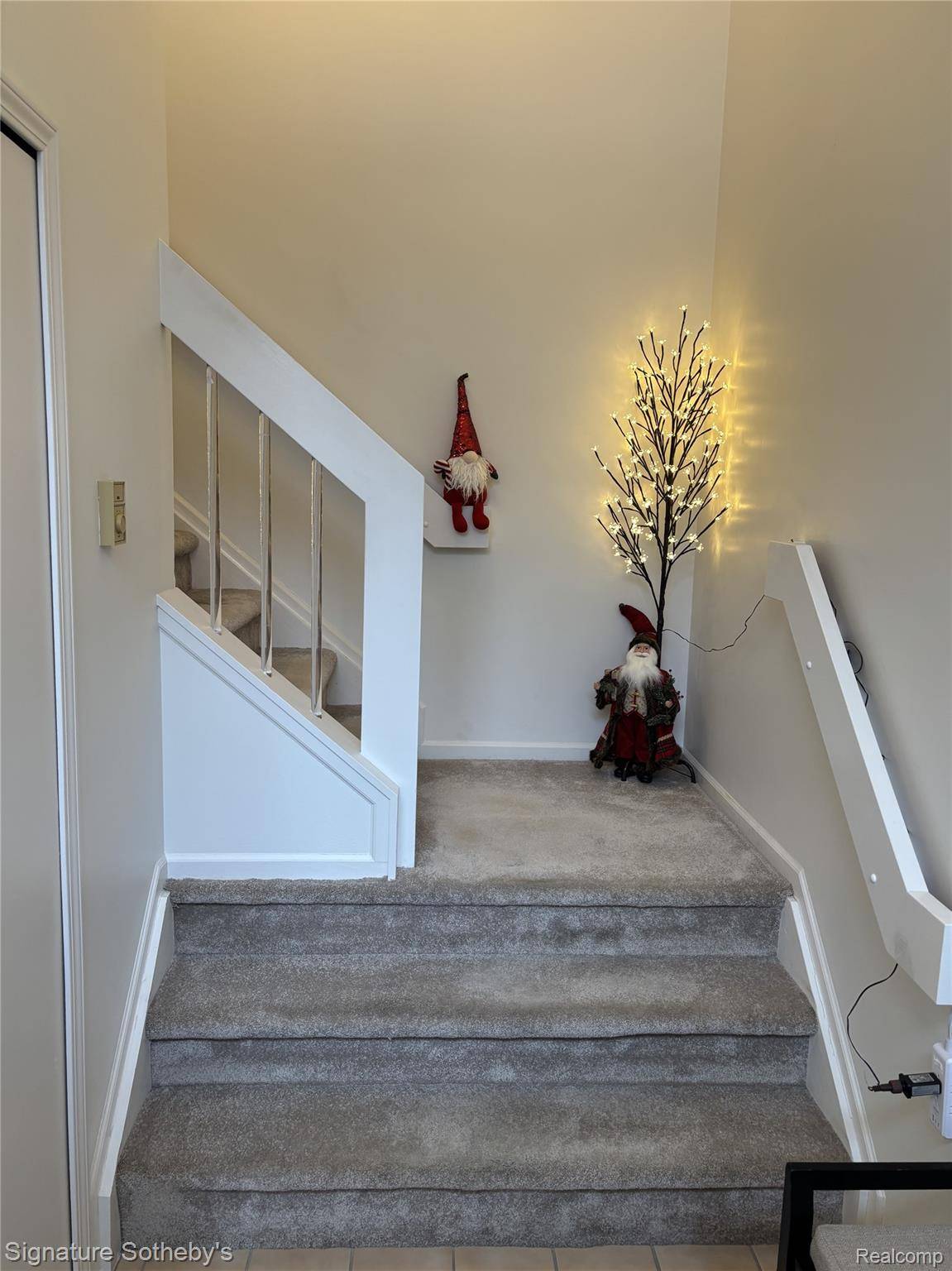 Bloomfield Hills, MI 48304,1931 Eagle Pointe