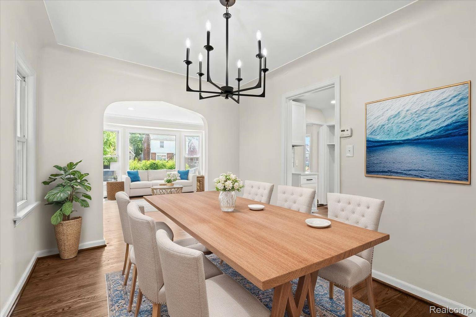 Detroit, MI 48221,18639 Kentucky ST