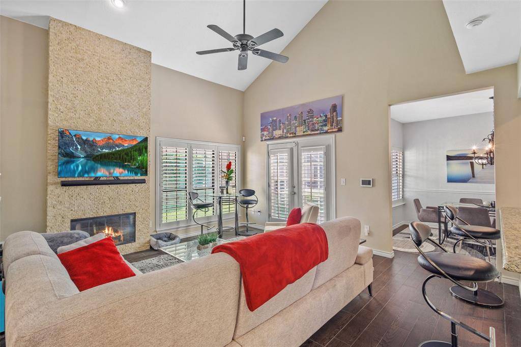 Irving, TX 75063,213 Cimarron Trail #2