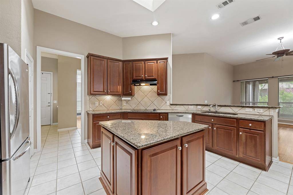 Fairview, TX 75069,1458 Cattle Baron Court