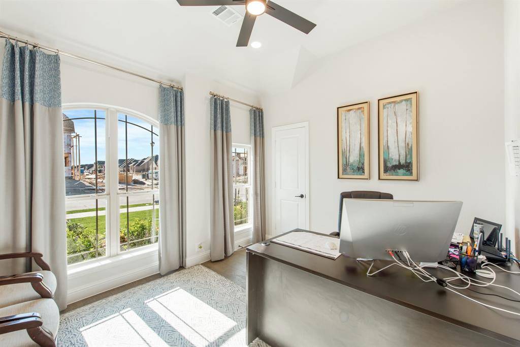 Desoto, TX 75115,929 Eisley Drive