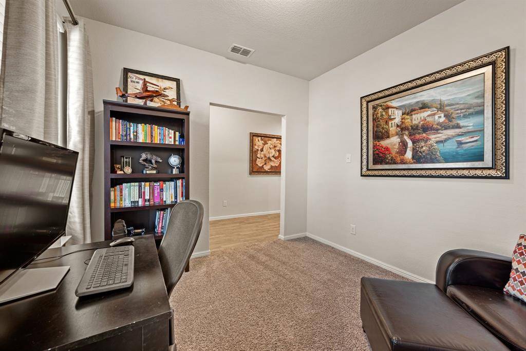 Fort Worth, TX 76131,9113 Doverglen Drive