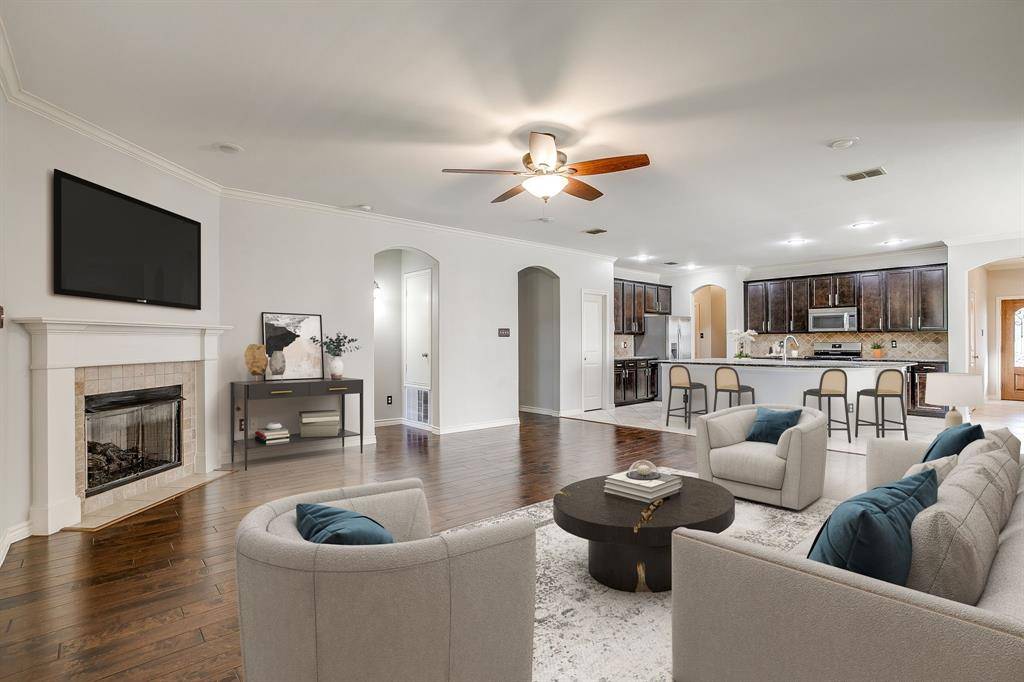 Fort Worth, TX 76028,13704 Southern Oaks Drive