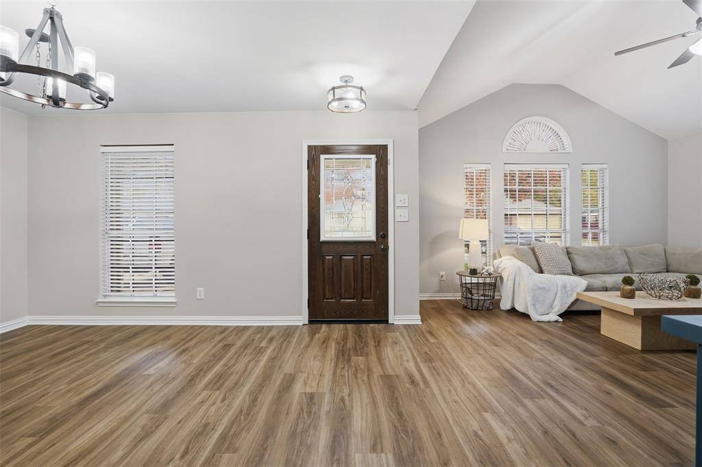 Fort Worth, TX 76135,5709 Fair Wind Street