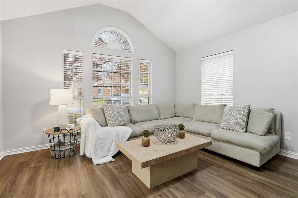 Fort Worth, TX 76135,5709 Fair Wind Street