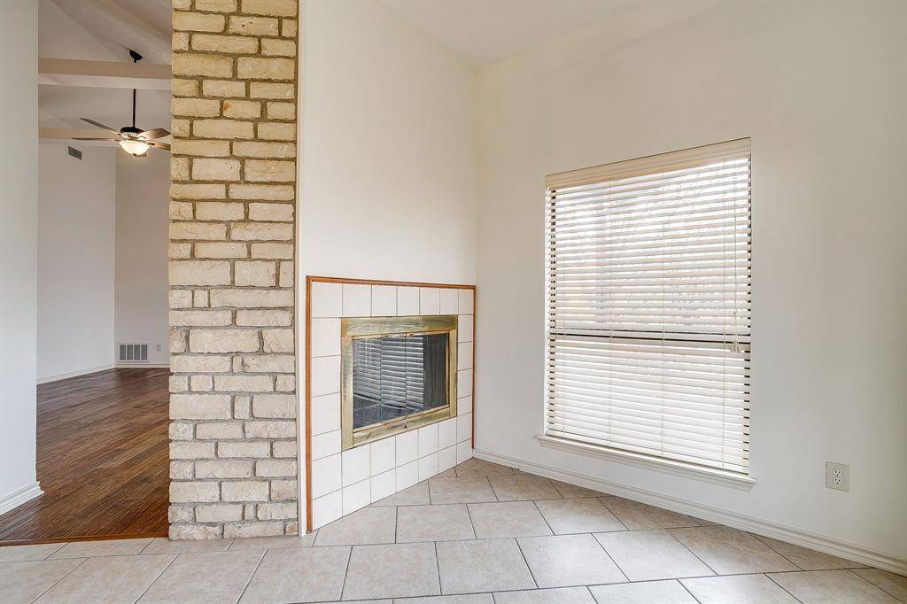 De Cordova, TX 76049,6206 Sonora Drive