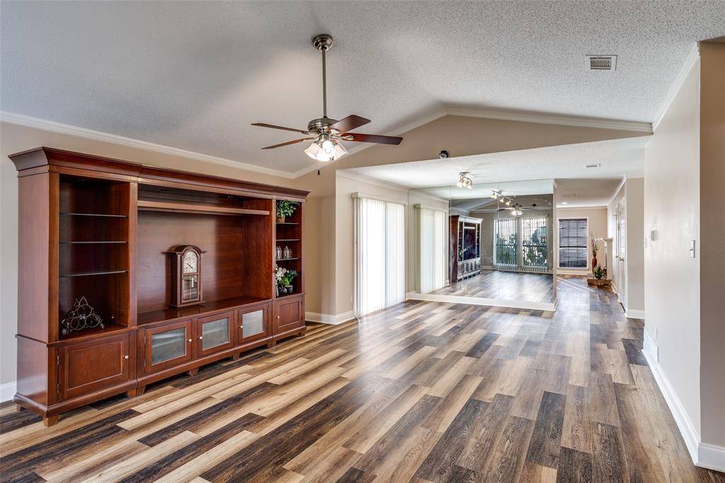 Garland, TX 75040,2709 Deer Creek Court