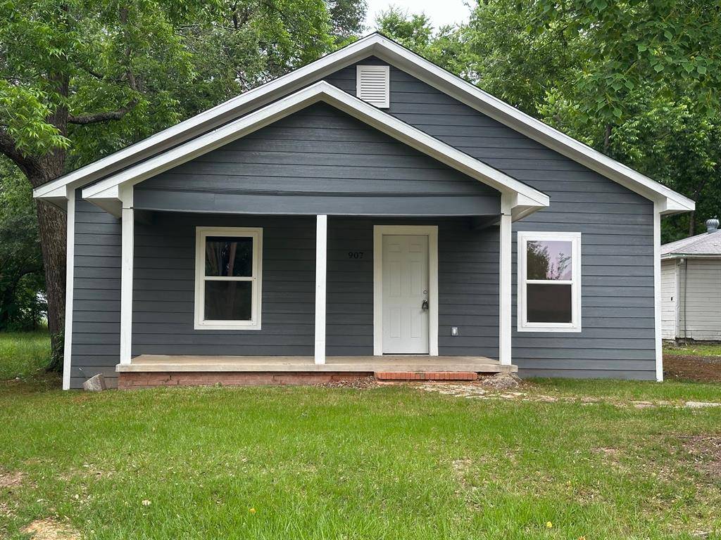 Sulphur Springs, TX 75482,907 Davis Street S