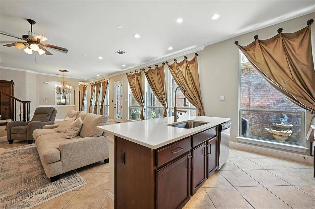 Lewisville, TX 75067,218 Wallington Way