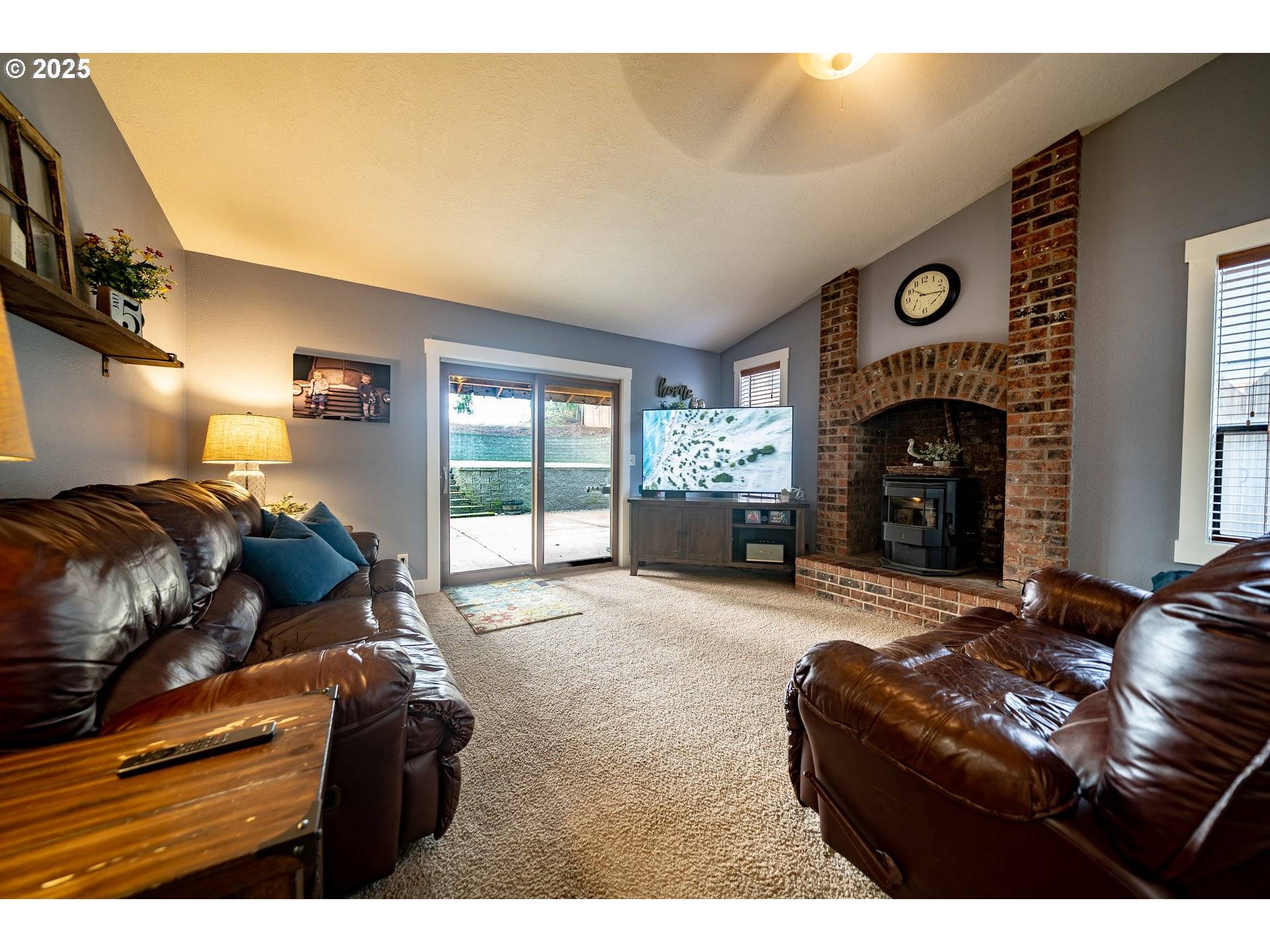 Stayton, OR 97383,1364 DAWN DR