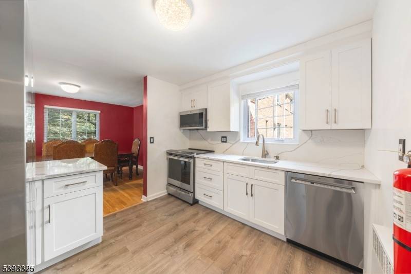 Springfield Twp., NJ 07081,85A Troy Dr