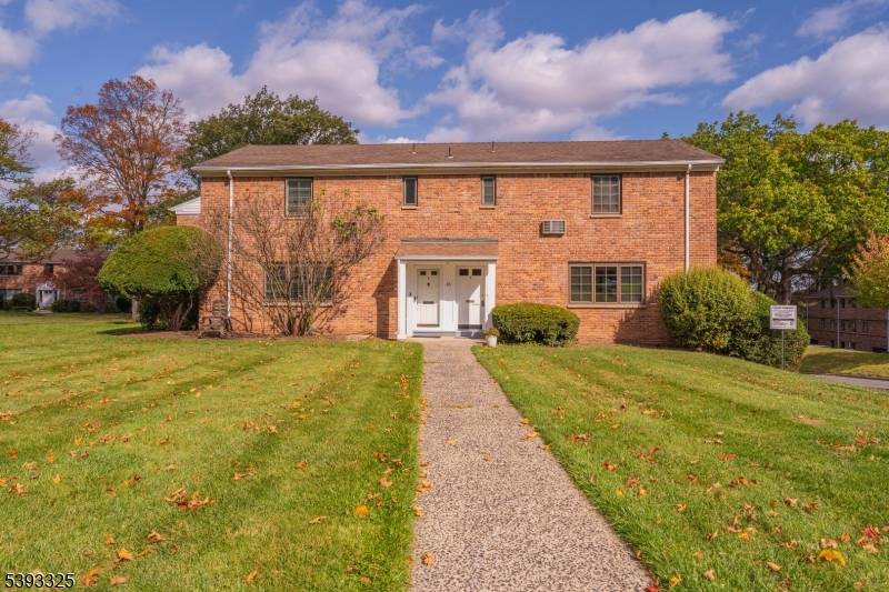 Springfield Twp., NJ 07081,85A Troy Dr