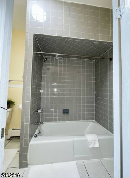 Newark City, NJ 07112,180 Pomona Ave #3