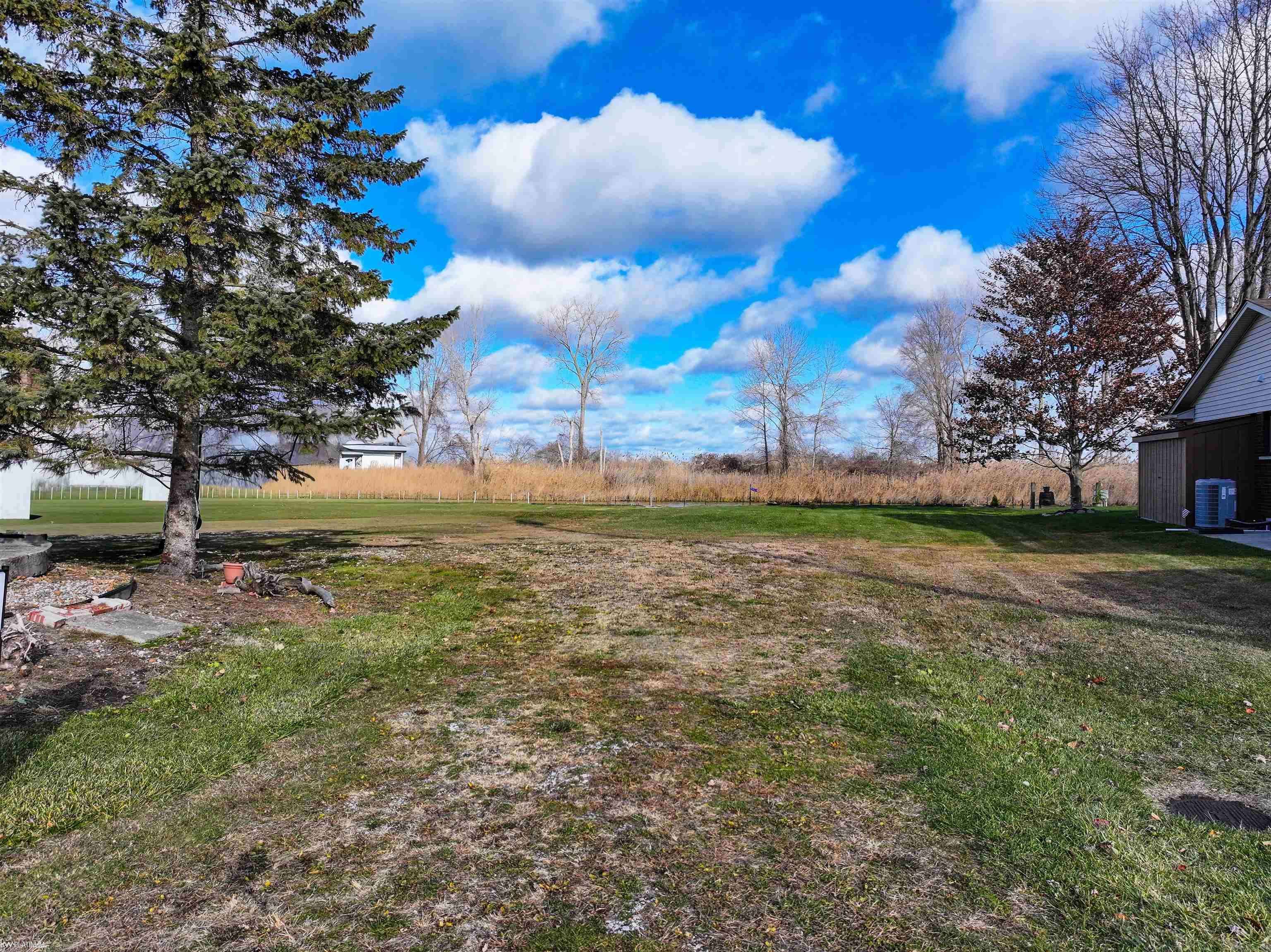 Algonac, MI 48001,7294 Flamingo ST