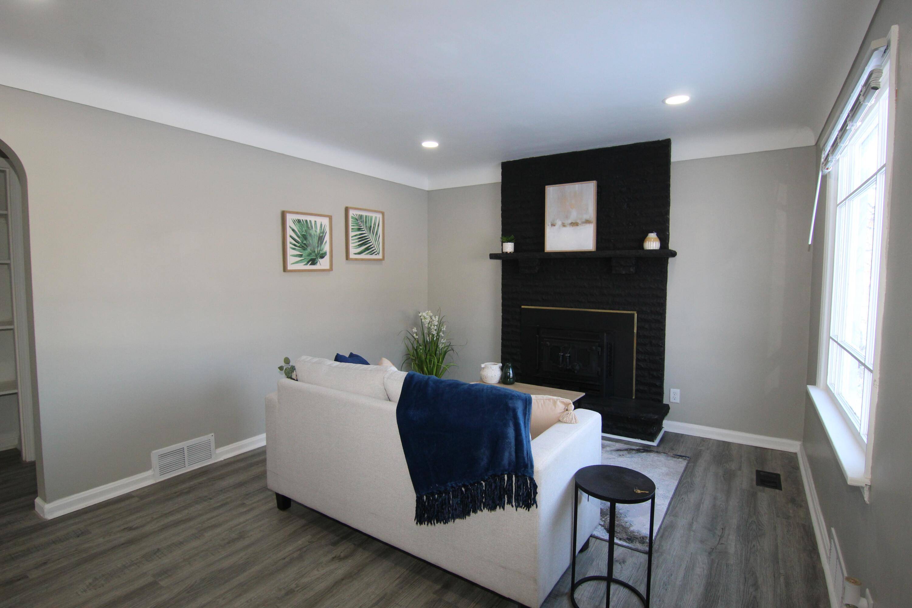 Kalamazoo, MI 49048,1803 Sunnyside DR