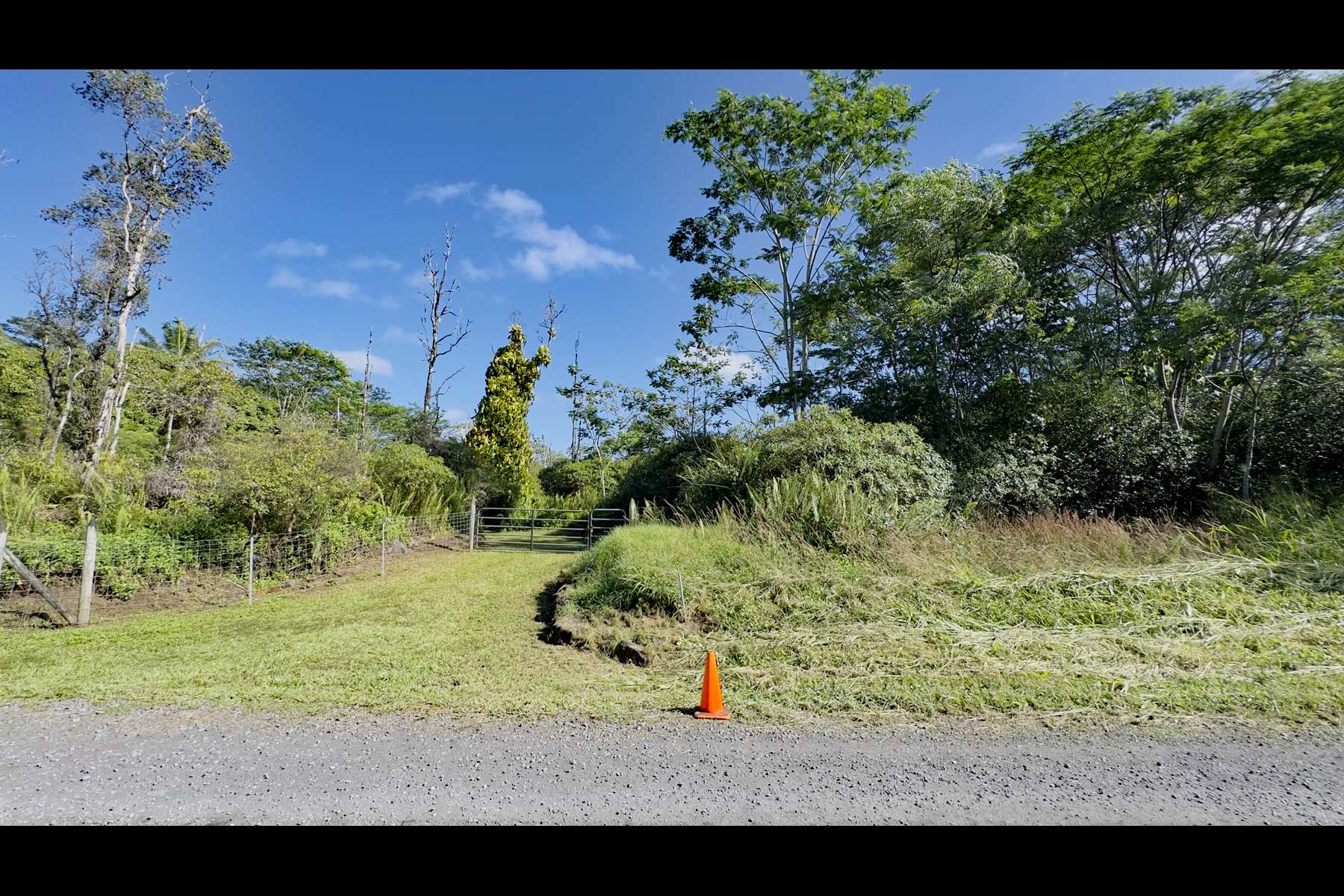 Keaau, HI 96749,14TH AVE