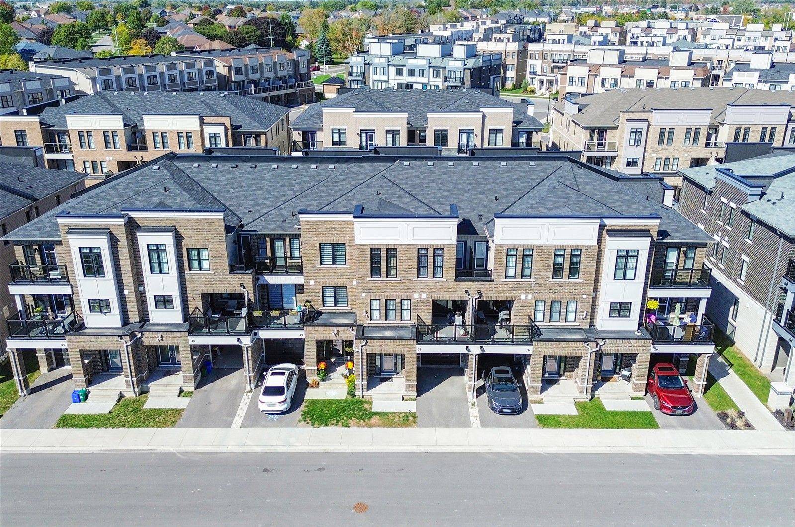 Clarington, ON L1C 7E8,38 King William WAY