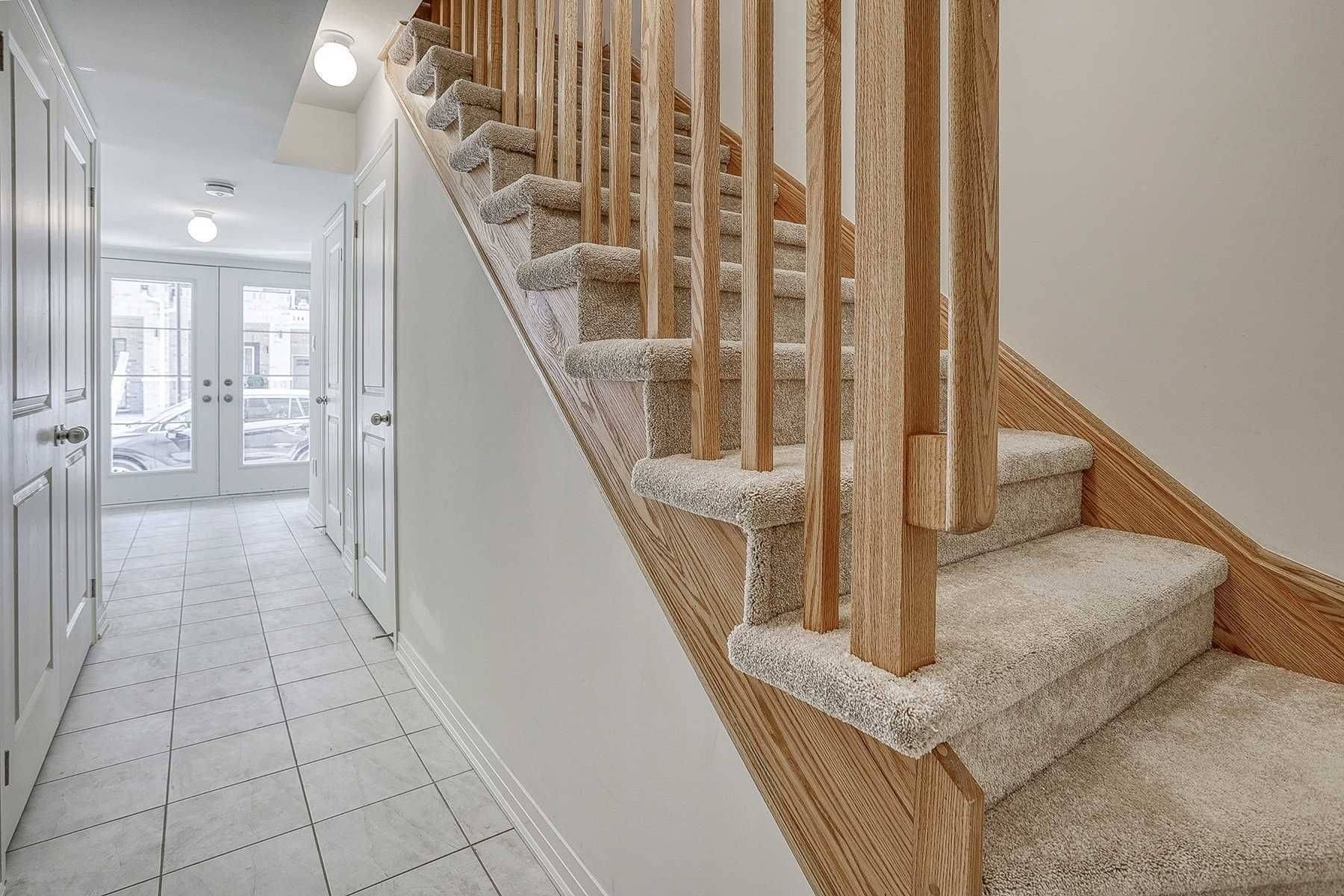 Clarington, ON L1C 7E8,253 Lord Elgin LN