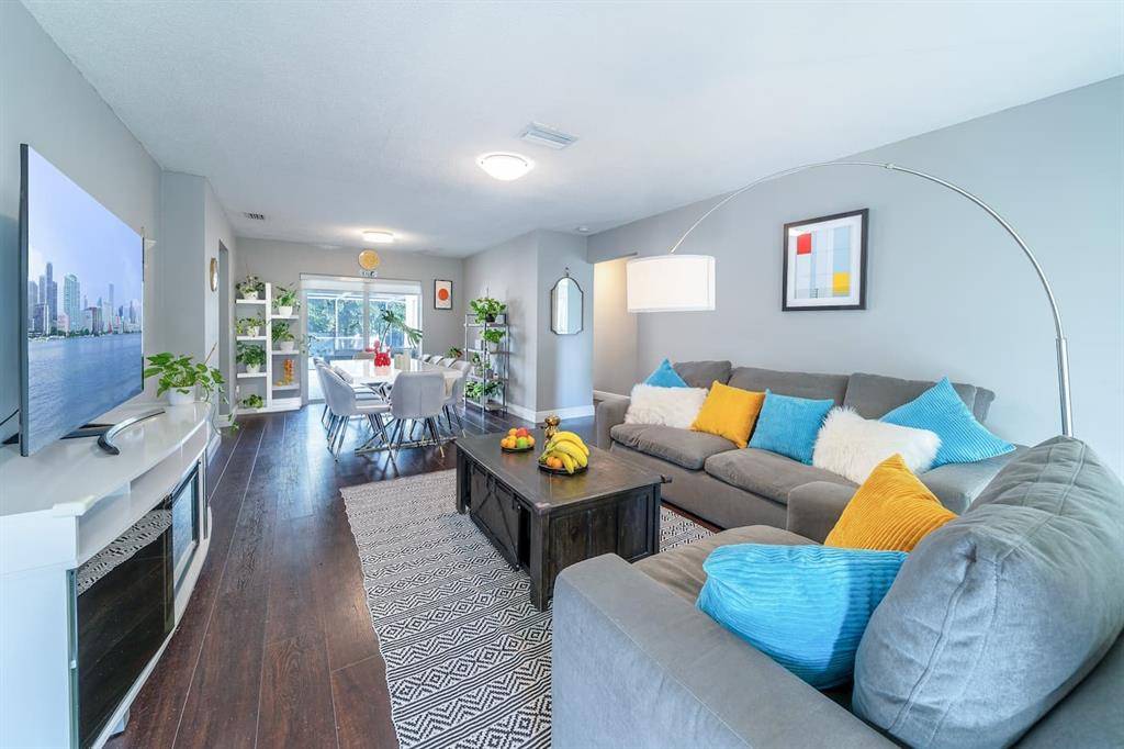 Hollywood, FL 33021,2101 N 52nd Ave