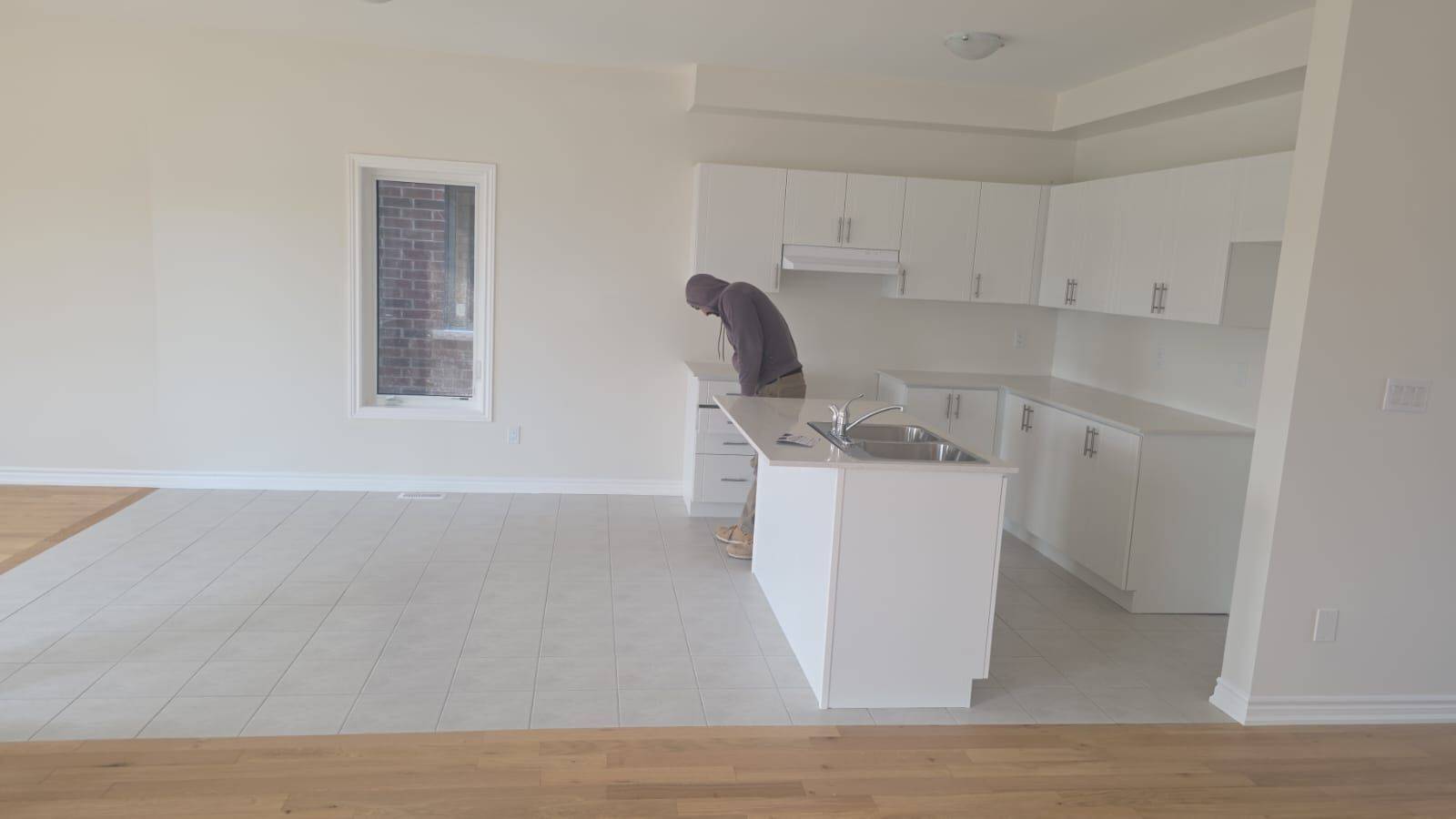 New Tecumseth, ON L9R 0X3,33 Fenn CRES