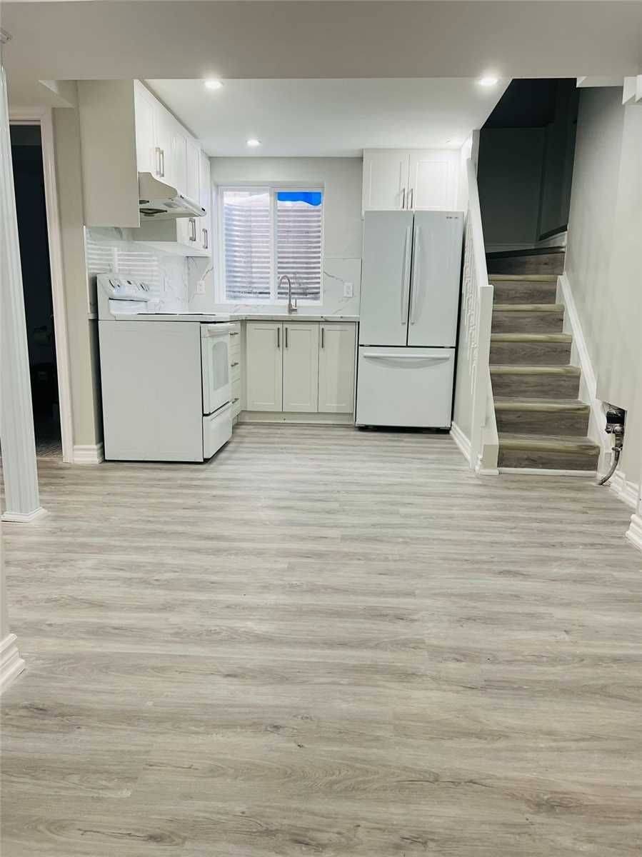 Markham, ON L3R 4Y3,98 Karma RD #Bsmt